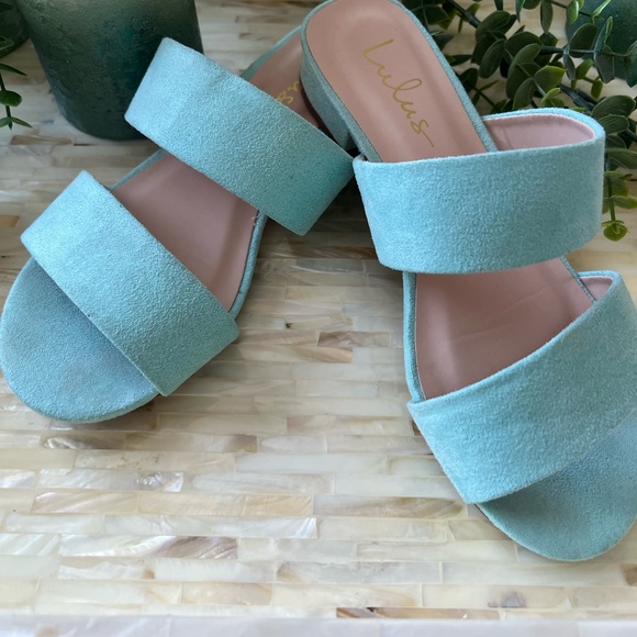 Lulus Seafoam Green faux suede 1”heel with straps SZ 5.5 - Picture 2 of 6